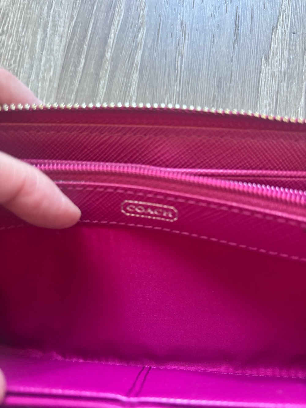 Coach Pink Zip-Around Leather Wallet - Picture 5 of 8